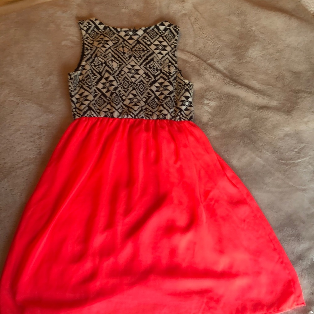 Aztec dress - Picture 7 of 7